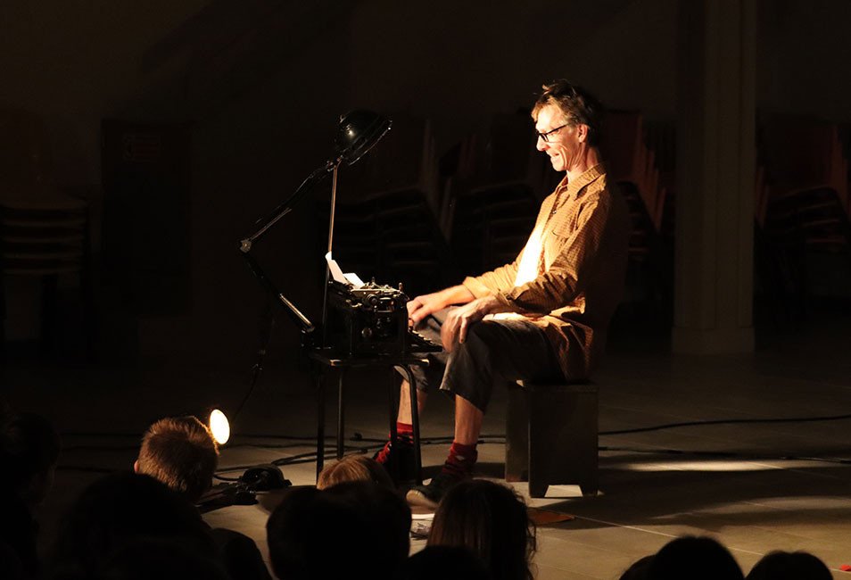 Spectacle de No&euml;l organis&eacute; &agrave; Mouchard.