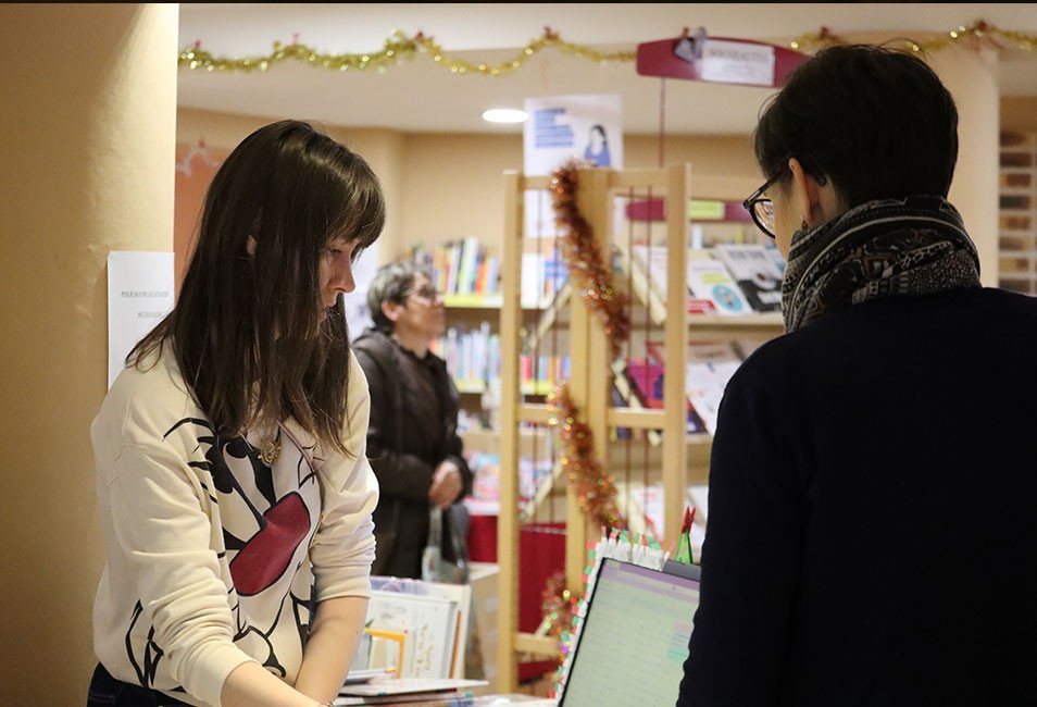Accueil de la m&eacute;diath&egrave;que de Mont-sous-Vaudrey.